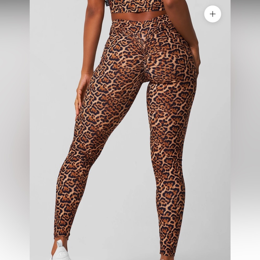 LiciFit Cheetah High Waist Scrunch Legging